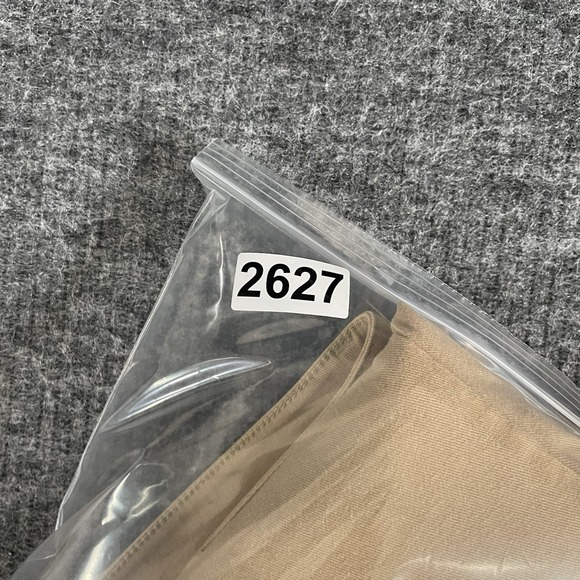 L.L Bean Women's Size 12 Classic Fit Cotton Twill Pants Stretch 500214 READ - Picture 12 of 12